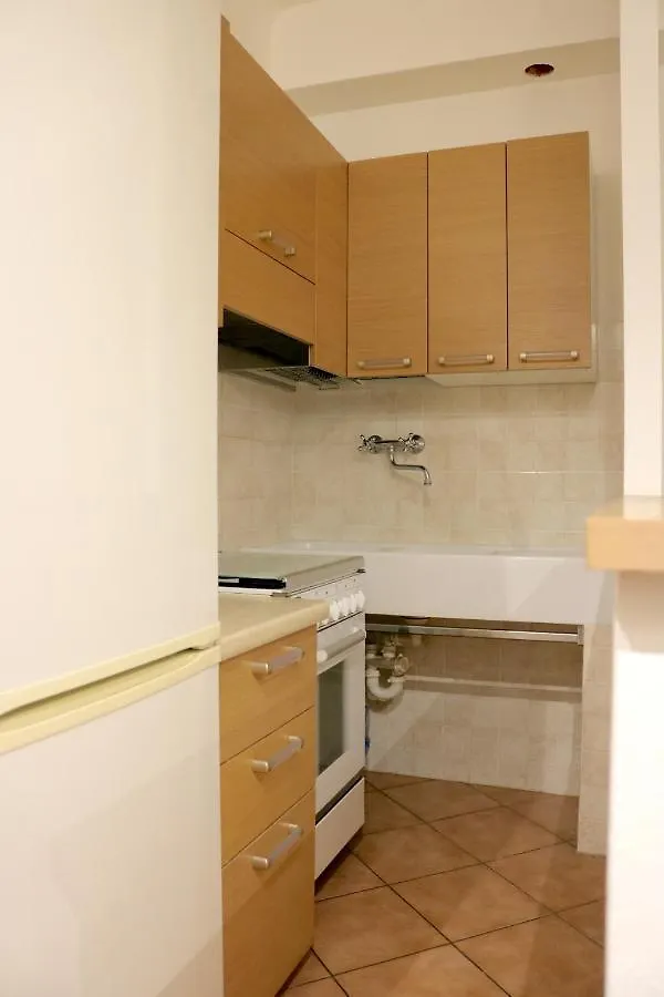 Via Custodi - Navigli House Selection 0*, מילאנו